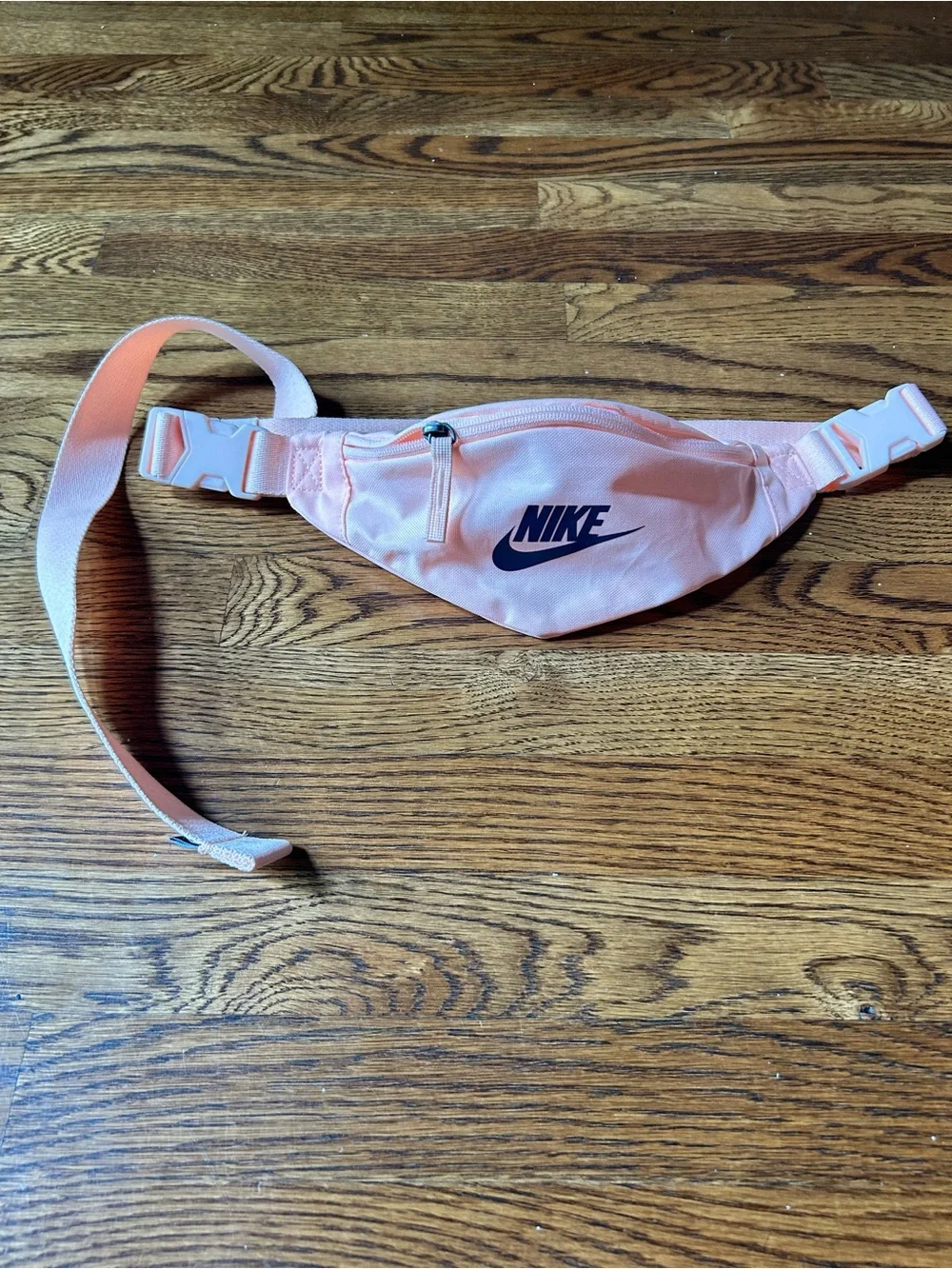 Nike Pink Waist Pack / Fanny Pack Crossbody Belt Bag